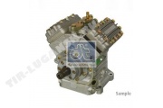 Refrigerant compressor