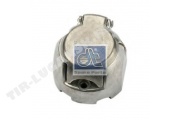 Metal socket
